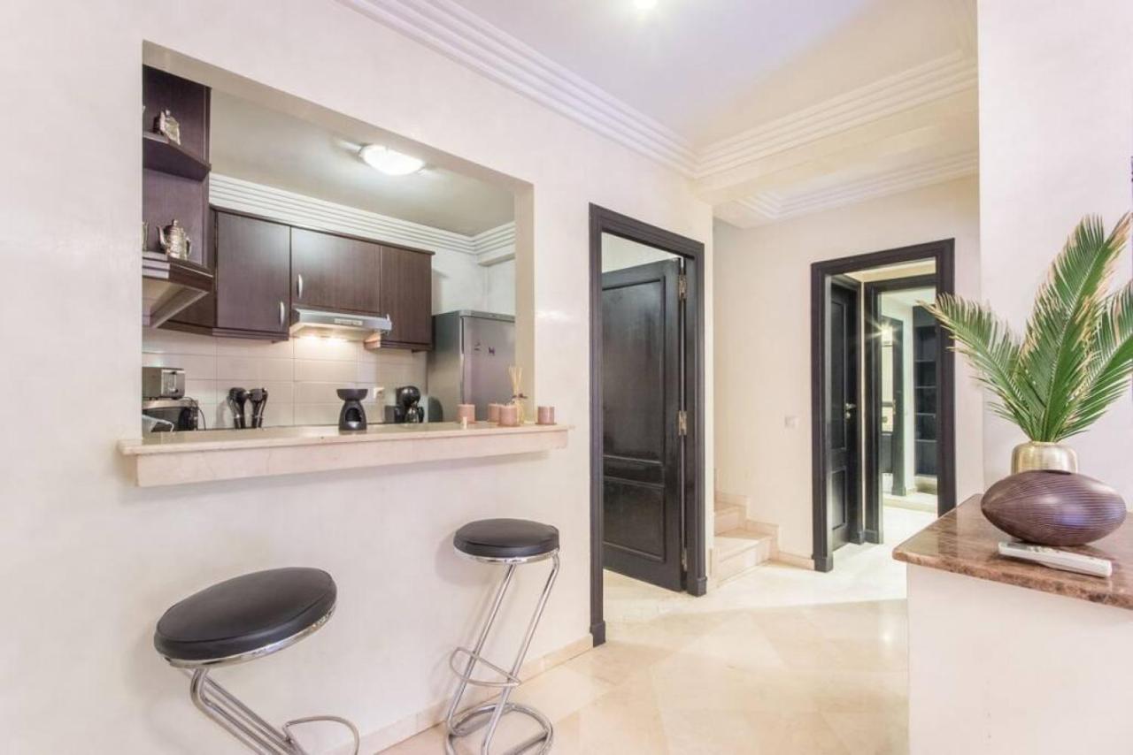 Luxury Duplex - Private Jacuzzi - Center Hivernage Appartamento